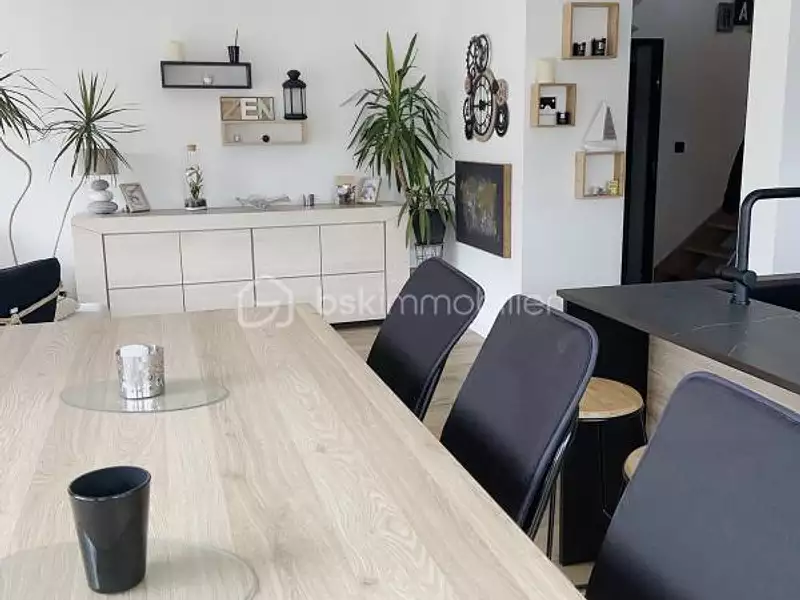 Maison, 125 m²
