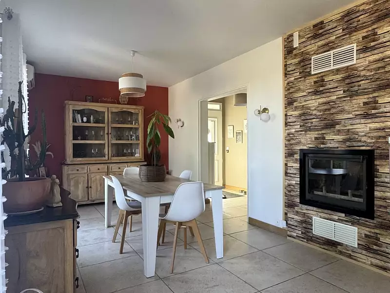 Maison, 167 m²