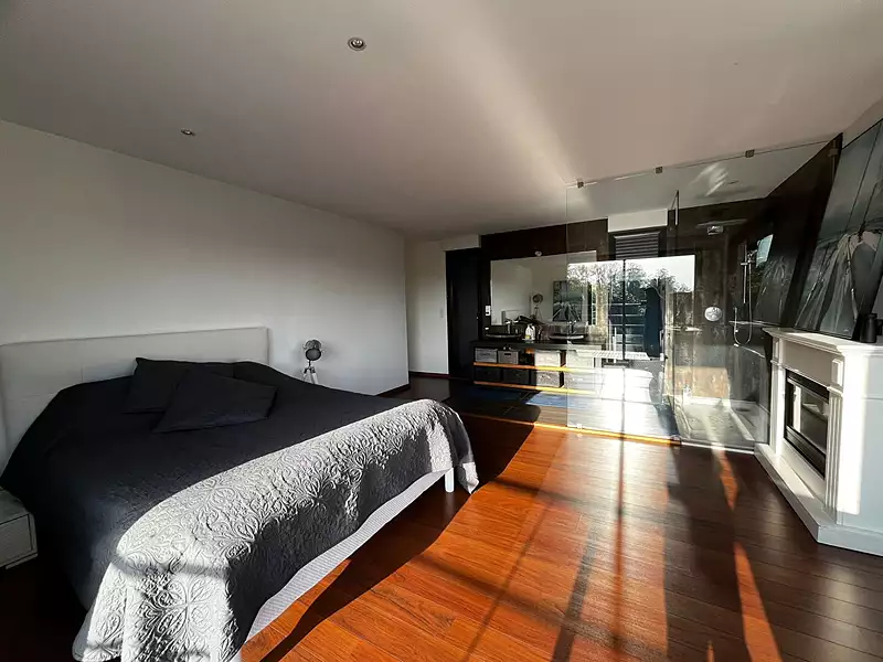 Maison, 166 m²