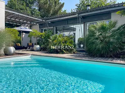 Maison, 200 m²