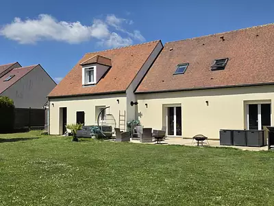 Maison, 210 m²