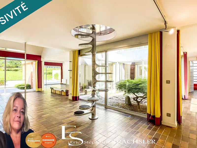 Maison, 304 m²