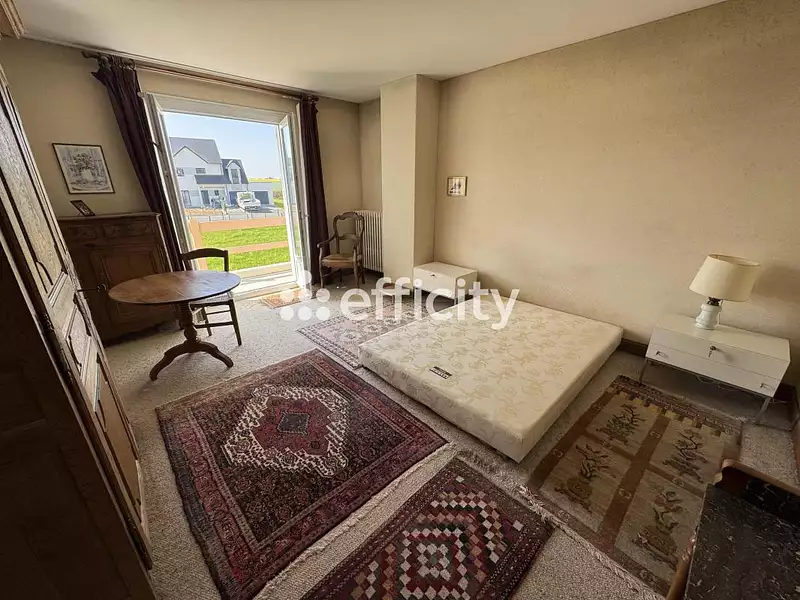 Maison, 230 m²