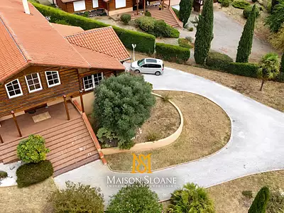 Maison, 243 m²