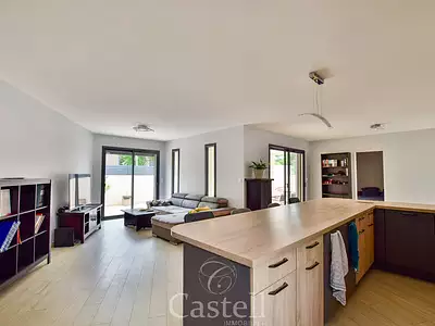 Maison, 122 m²
