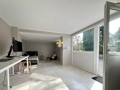 Maison, 240 m²