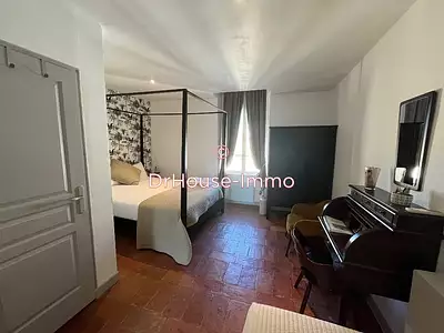 Maison, 350 m²