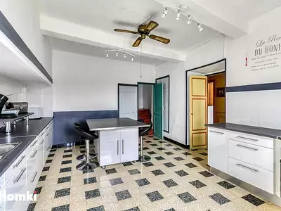 Maison, 165 m²