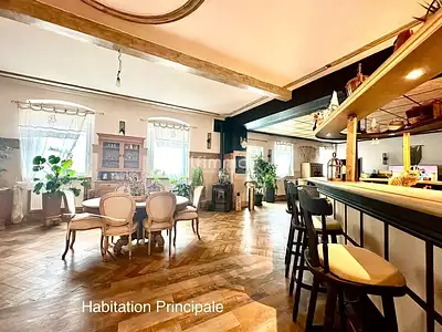 Maison, 355 m²