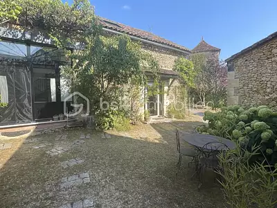 Maison, 264 m²