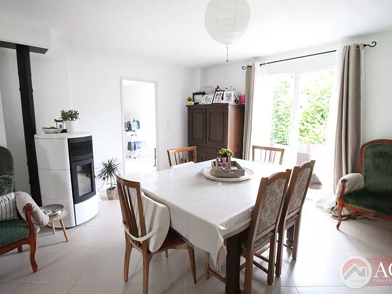 Maison, 115 m²