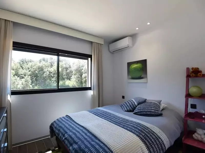 Maison, 257 m²