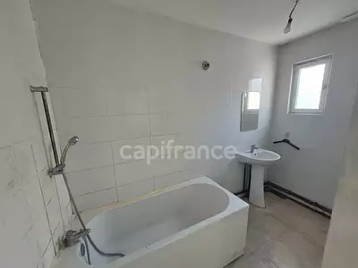 Maison, 77 m²