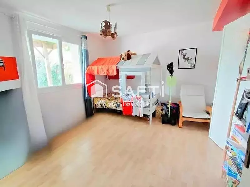 Maison, 119 m²