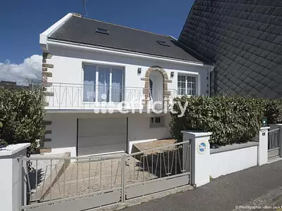 Maison, 170 m²