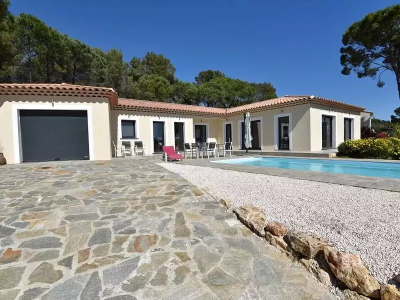 Maison, 180 m²