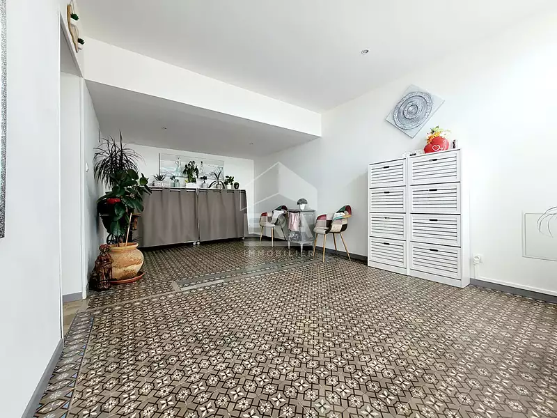 Maison, 325 m²