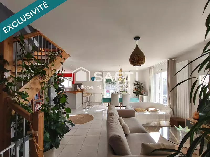 Maison, 113 m²
