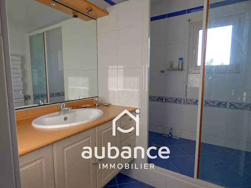 Maison, 171 m²