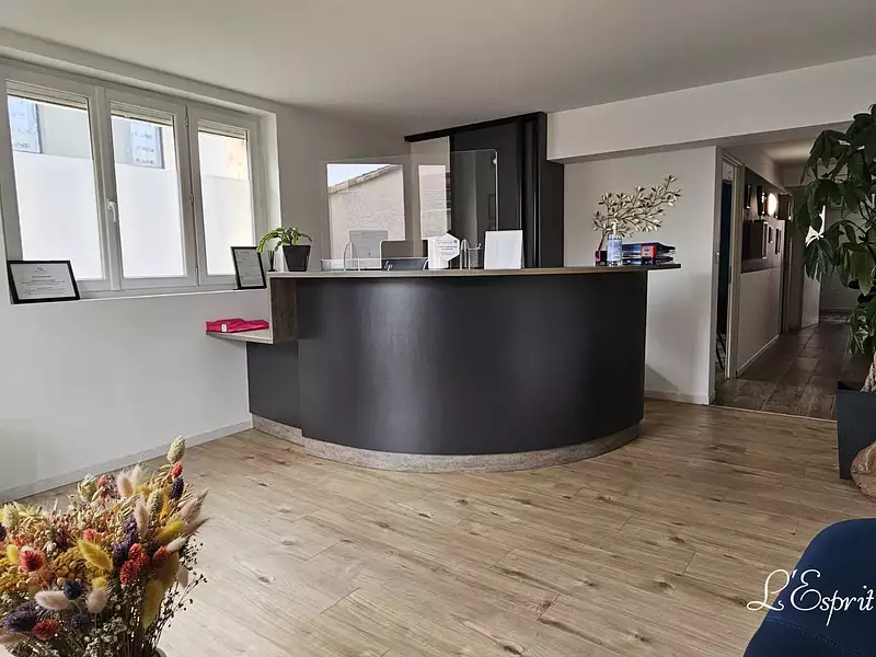 Immeuble, 120 m²