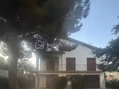 Maison, 164 m²