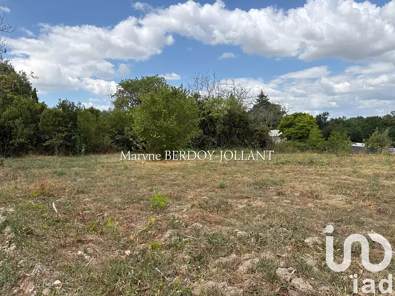 Terrain, 890 m²