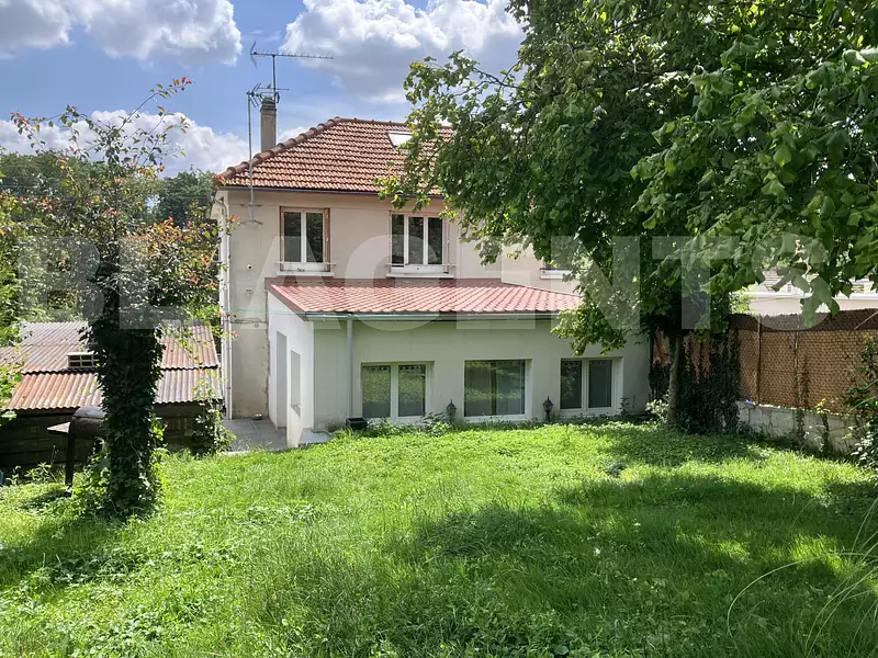 Maison, 104 m²