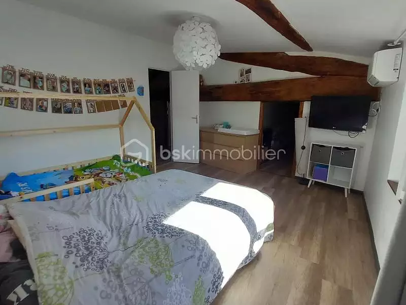 Maison, 121 m²