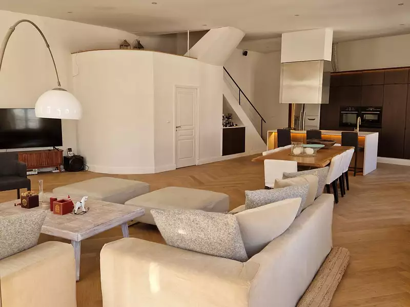 Maison, 241 m²