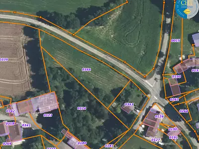 Terrain, 2 135 m²