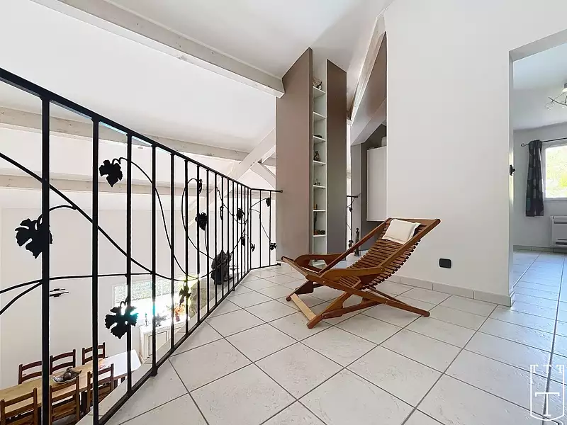 Maison, 204 m²