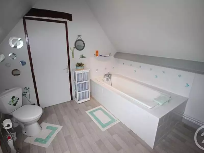 Maison, 162,7 m²