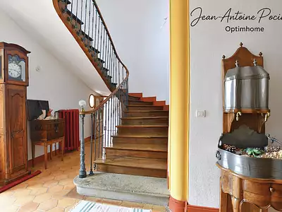 Maison, 240 m²