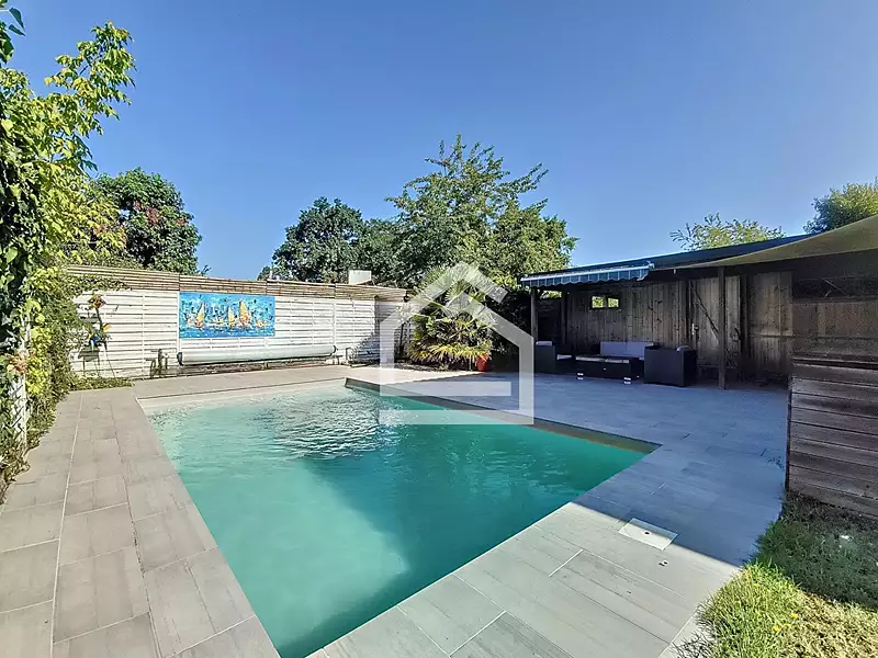 Maison, 175 m²