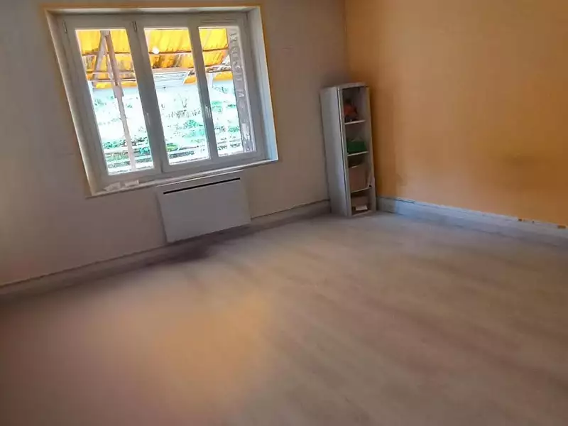 Maison, 99 m²