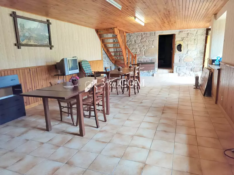 Maison, 195 m²