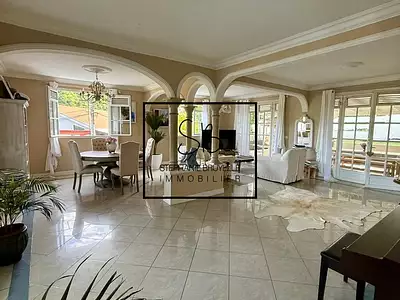 Appartement, 246 m²