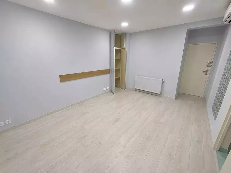 Divers, 246,73 m²