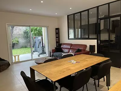 Maison, 146 m²