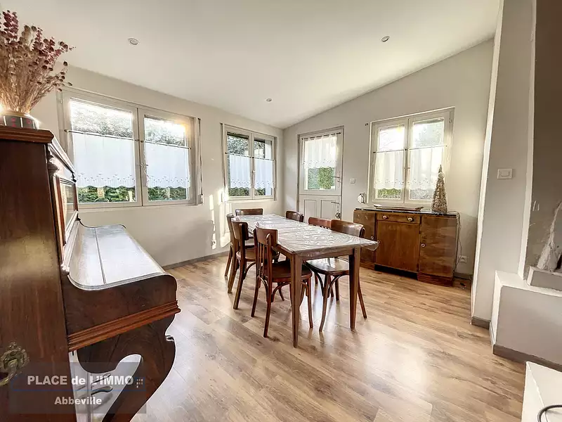 Maison, 230 m²