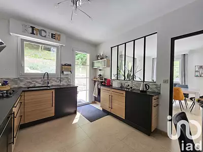 Maison, 163 m²