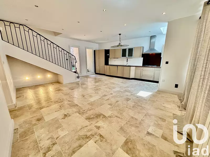 Maison, 145 m²