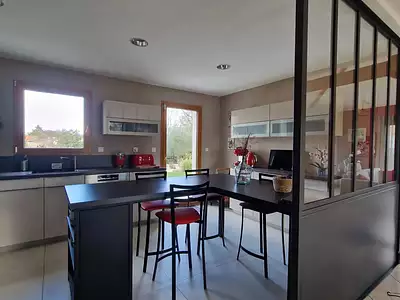 Maison, 202 m²