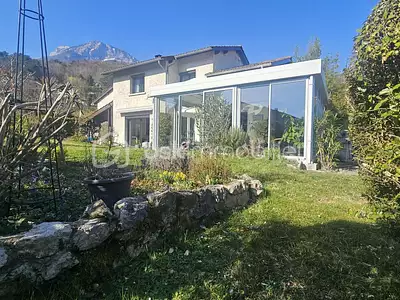 Maison, 164 m²