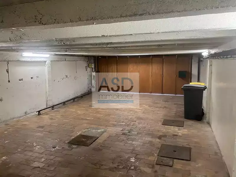 Divers, 140 m²