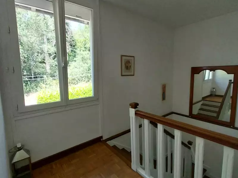 Maison, 198 m²
