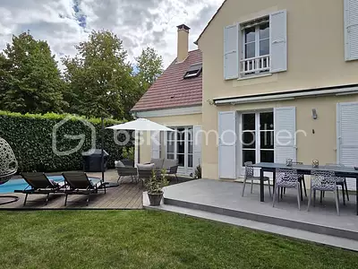 Maison, 155 m²