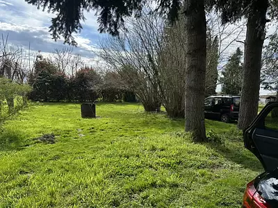 Terrain, 1 900 m²