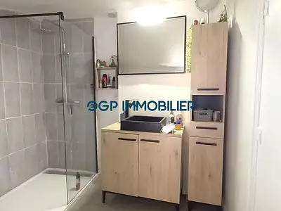 Maison, 77 m²