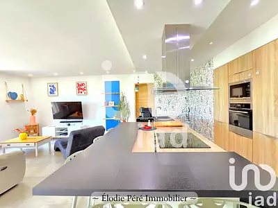 Maison, 163 m²